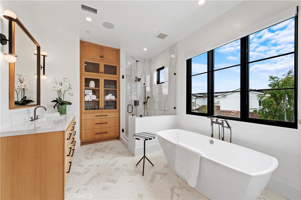 Harbor View Homes (HVHM) - Residential