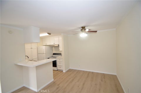 Featured picture for the property SB24089746