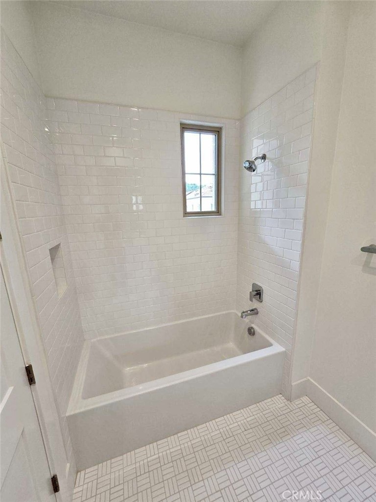 Groves Orchard Hills - Residential Lease