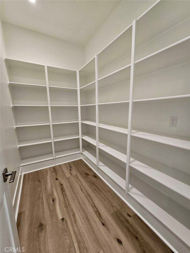 Groves Orchard Hills - Residential Lease