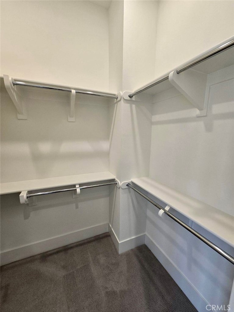 Groves Orchard Hills - Residential Lease