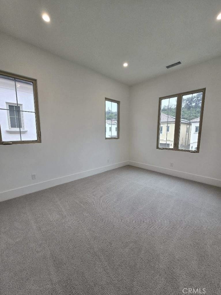 Groves Orchard Hills - Residential Lease