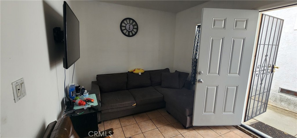 Photo 16 of 20 of 1502 S Concourse Avenue house