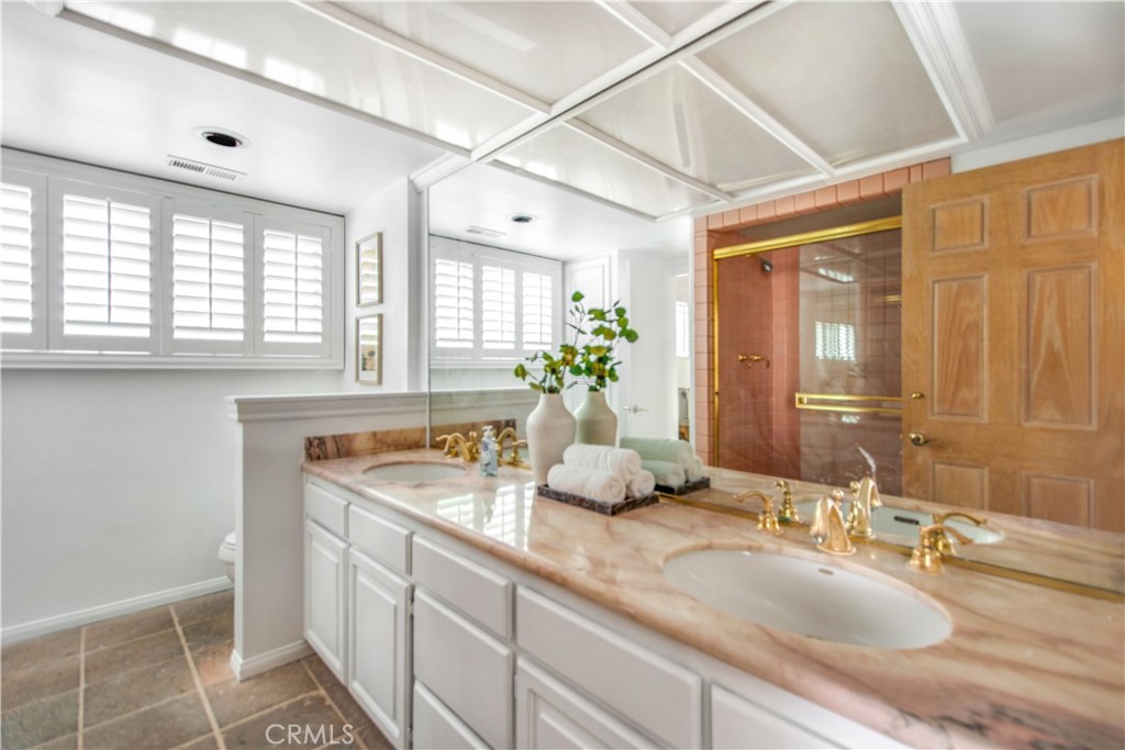 Lido Island (LIDO) - Residential