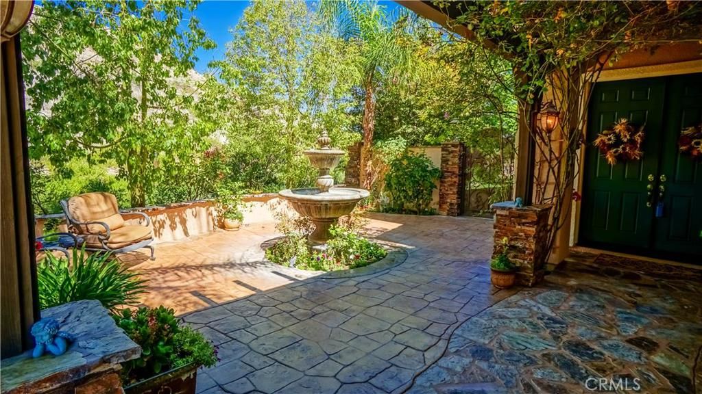 listing image 130726495726663076622