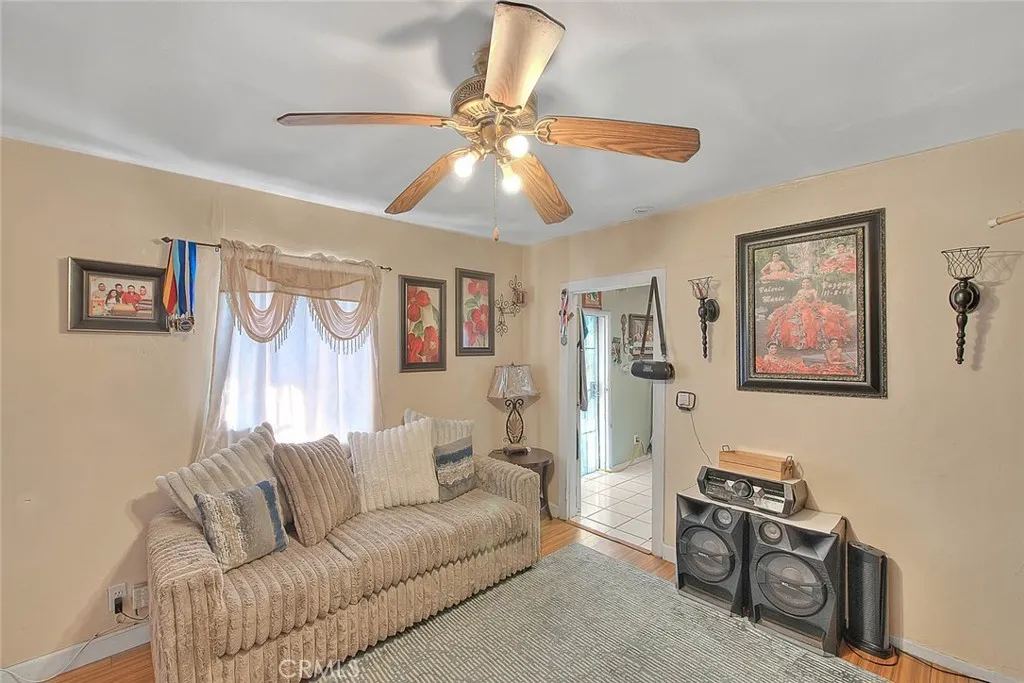 Los Angeles, California 90002, United States, ,Residential,Active,90322