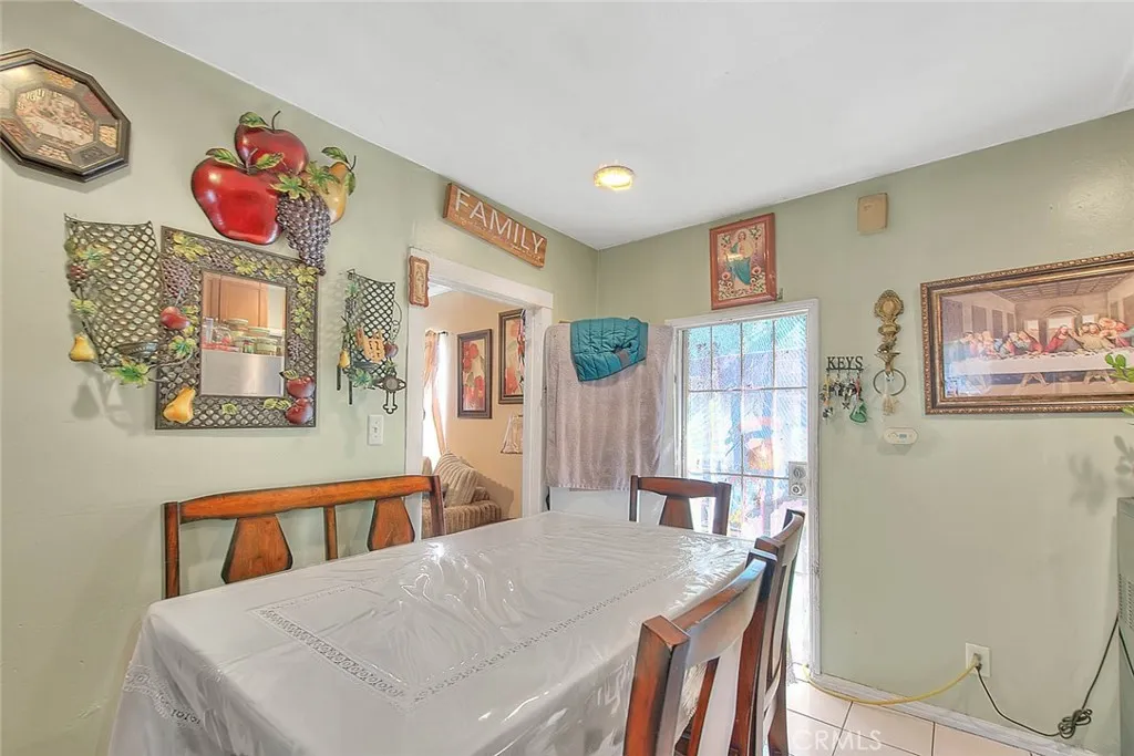 Los Angeles, California 90002, United States, ,Residential,Active,90322