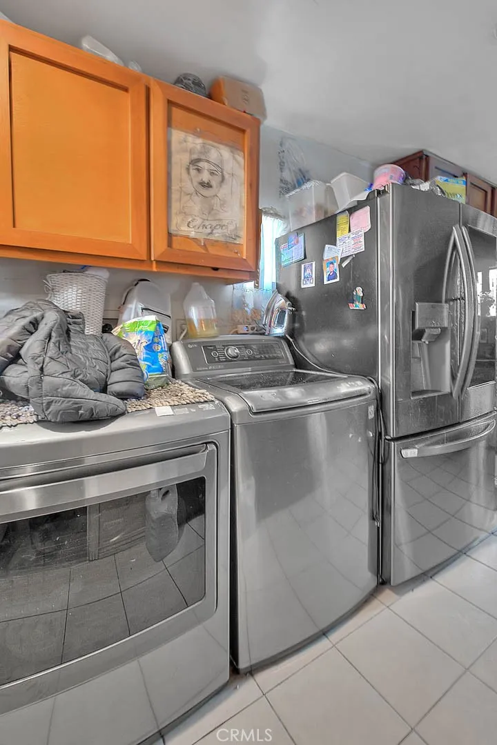 Los Angeles, California 90002, United States, ,Residential,Active,90322