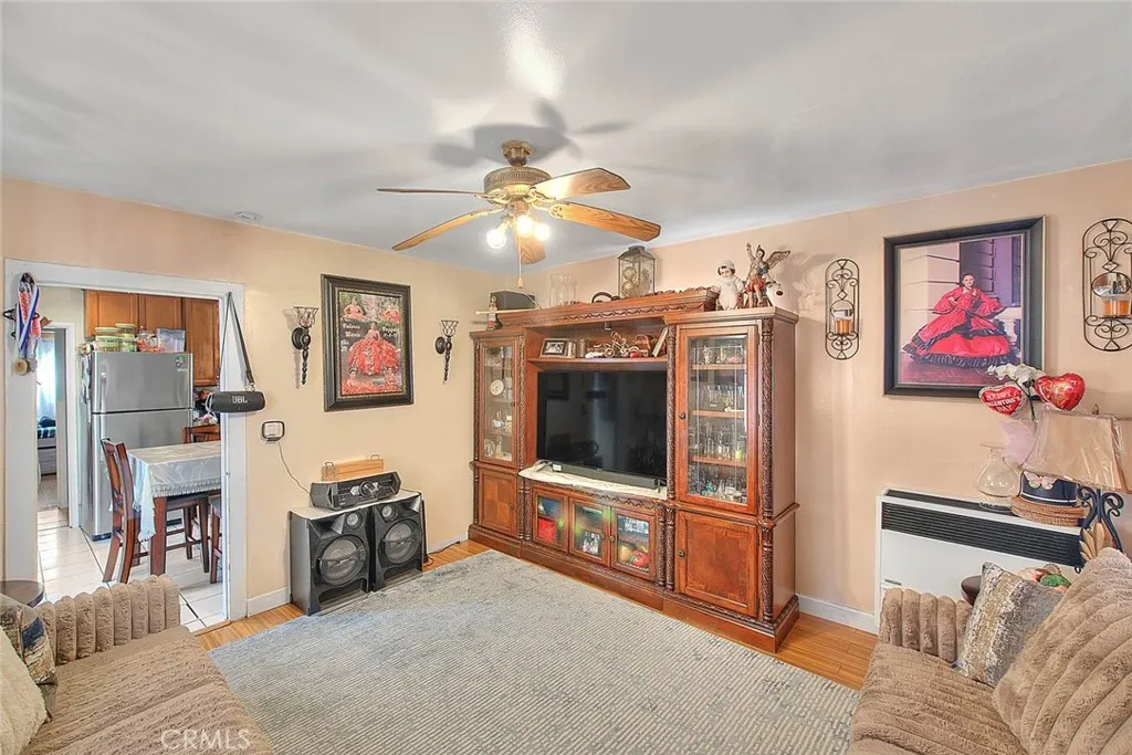 Los Angeles, California 90002, United States, ,Residential,Active,90322