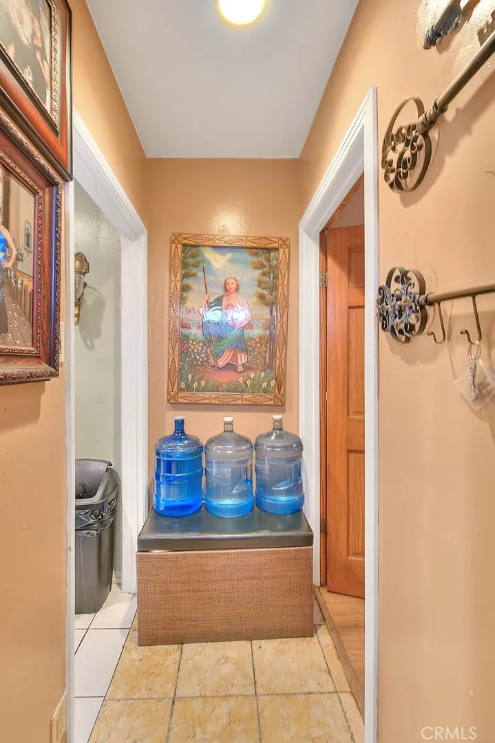 Los Angeles, California 90002, United States, ,Residential,Active,90322