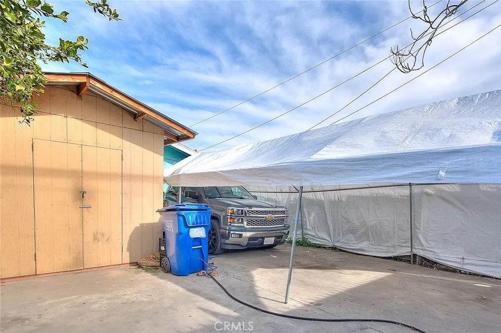 Los Angeles, California 90002, United States, ,Residential,Active,90322