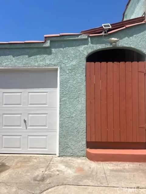 A home in Inglewood