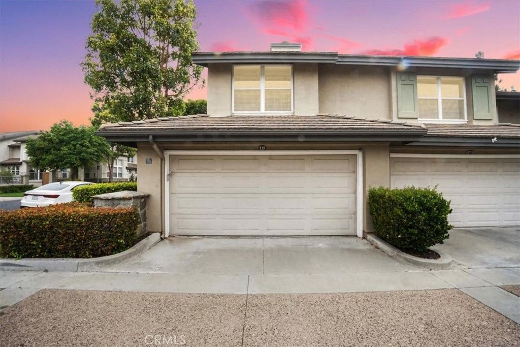 listing image 130729098614508131882