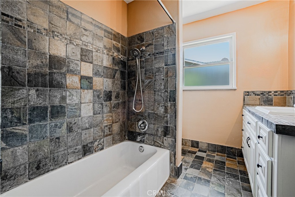 Photo 18 of 39 of 1754 256th Street house