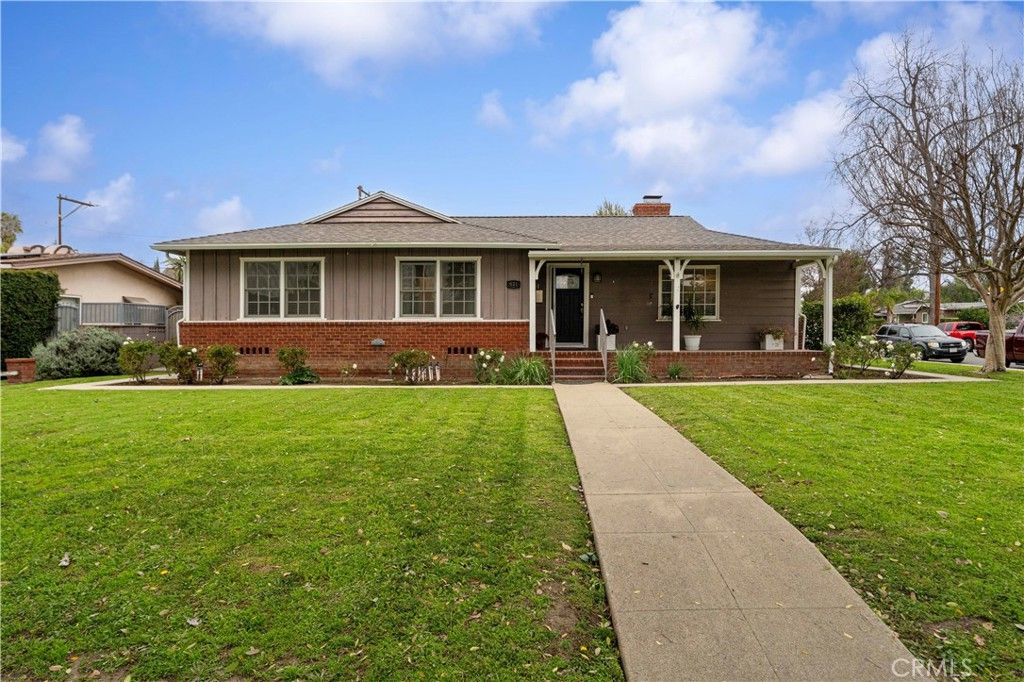 listing image 0