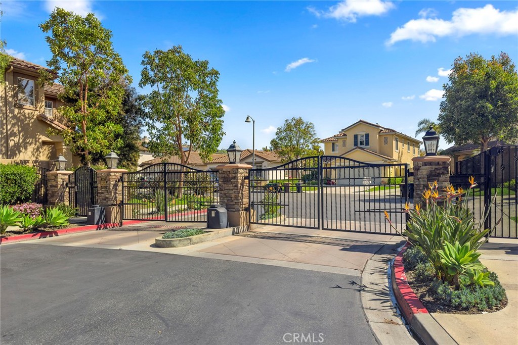 26242 Paseo Toscana