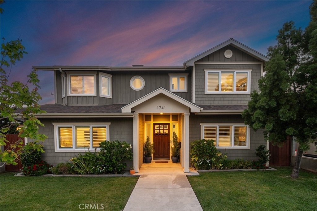 View Huntington Beach, CA 92648 house