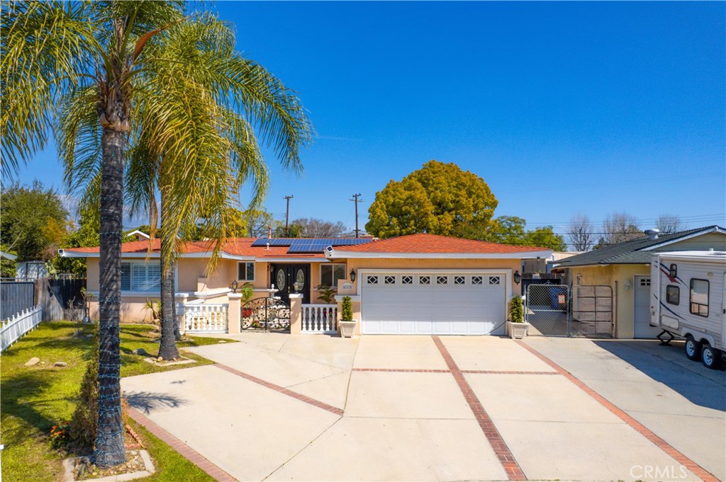 818 W Bonnie Brae Court