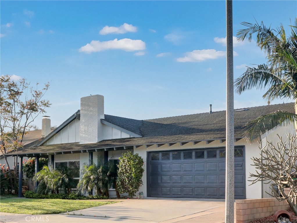 933 Carnation Avenue