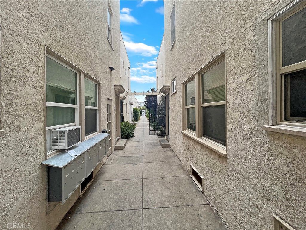 listing image 130724857590131133301