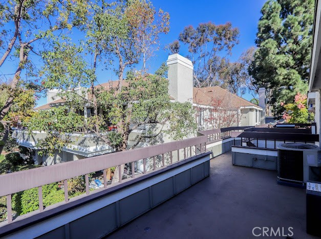 25645 mont pointe 9g