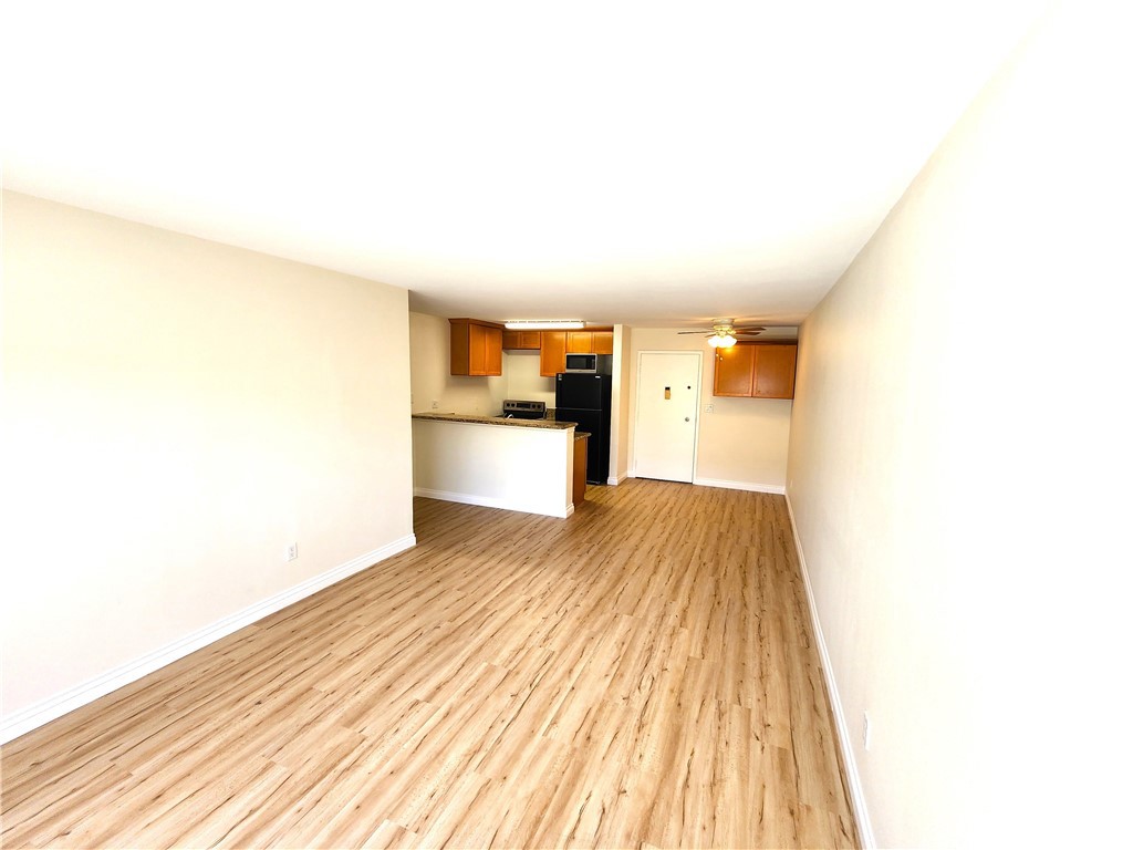 5585 Pacific Coast Highway 114