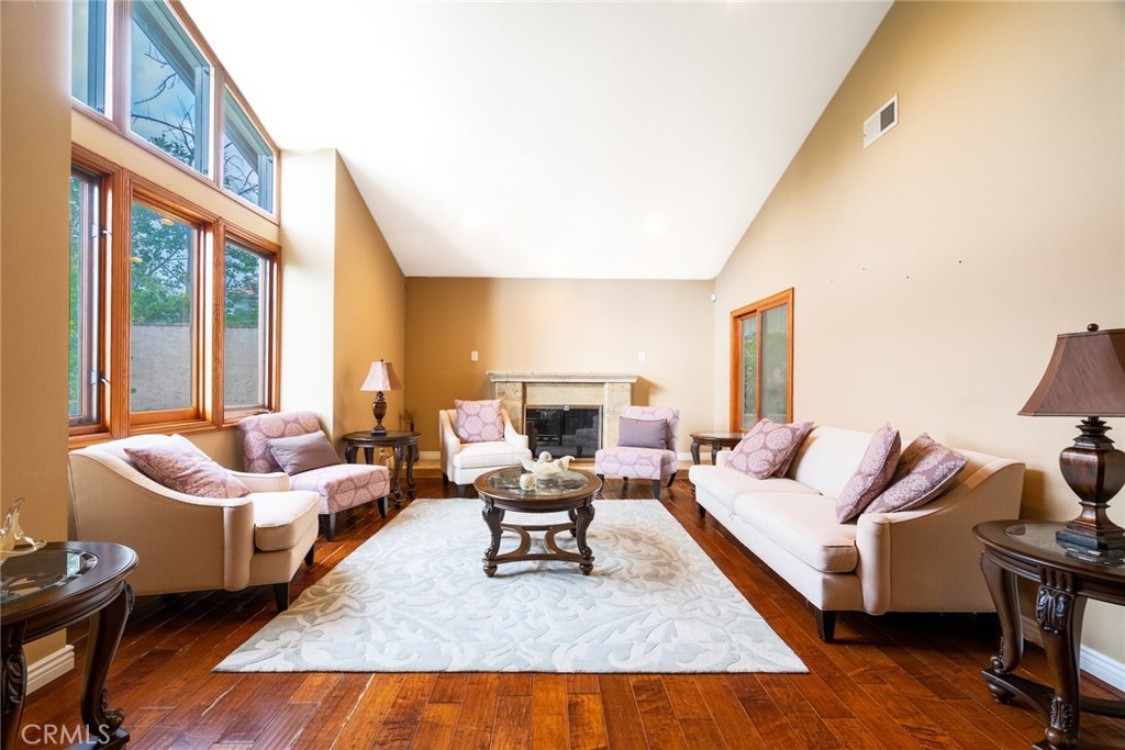 10332 Steven Place