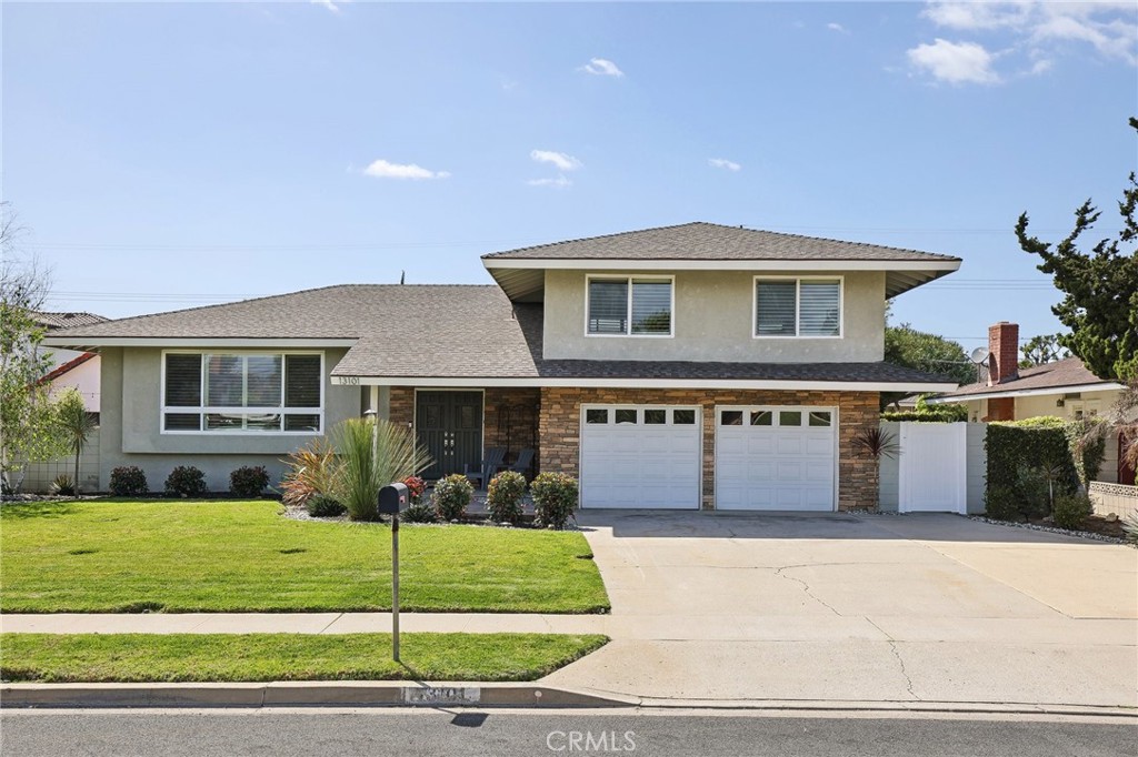13101 Laurinda Way