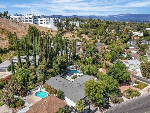 A home in Woodland Hills