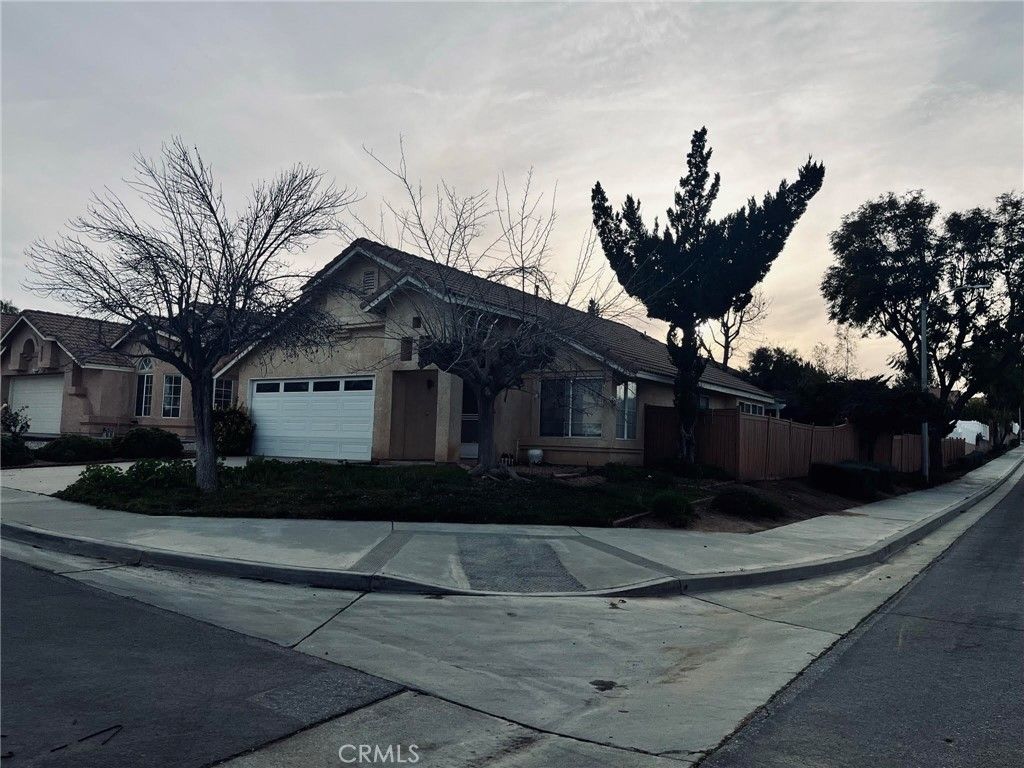 listing image 130721154239225224442