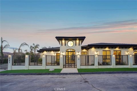 A home in Shadow Hills