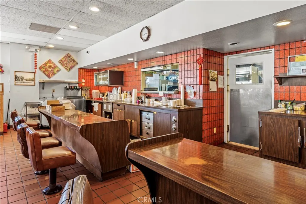 Banning, California 92220, United States, ,Commercial,Active,68407