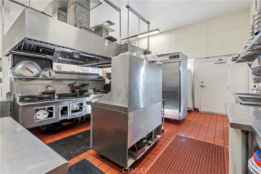 Banning, California 92220, United States, ,Commercial,Active,68407