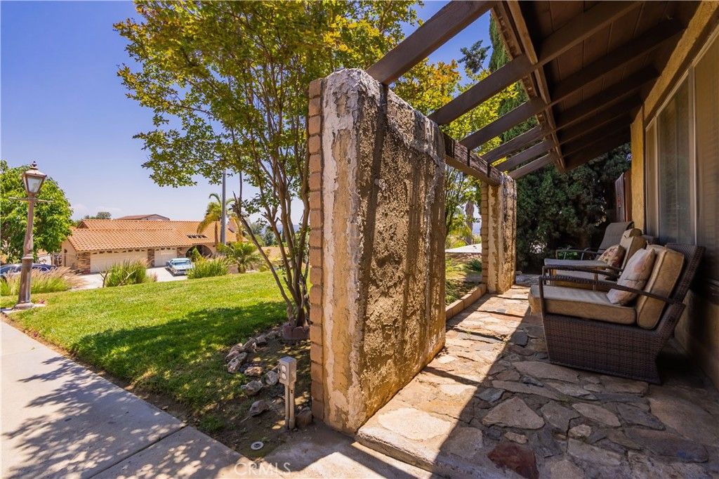 listing image 130727329760114355165