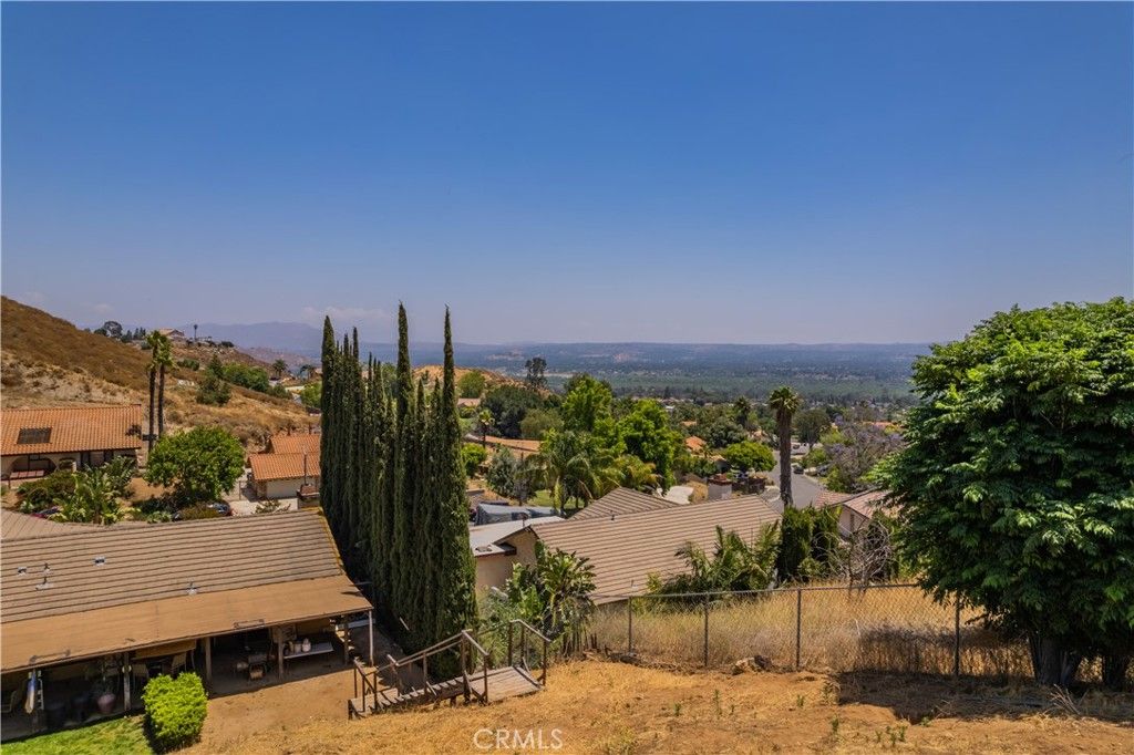 listing image 130720822161899069998