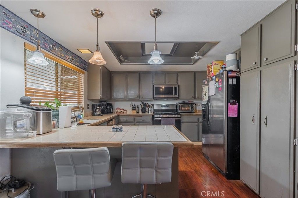 listing image 130724928701691118647