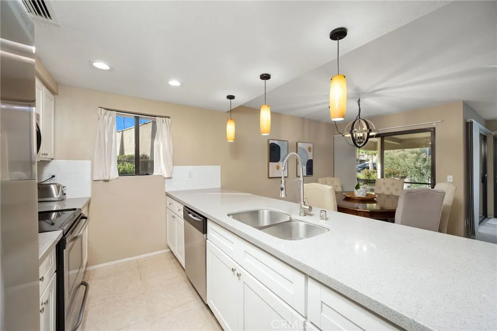 Palm Desert, California 92260, United States, 2 Bedrooms Bedrooms, ,2 BathroomsBathrooms,Residential,Active,108164