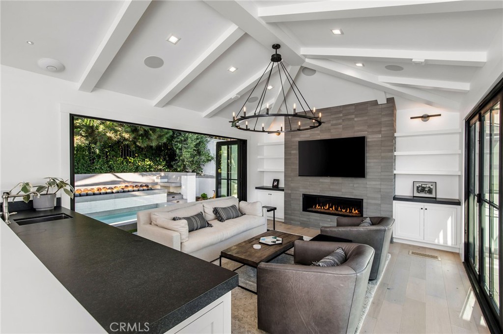 North Laguna (NL) - Residential