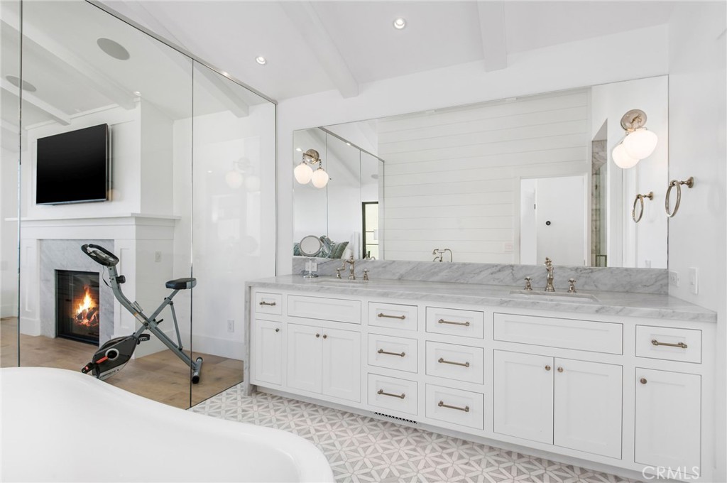 North Laguna (NL) - Residential