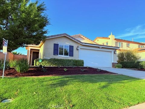 A home in Lake Elsinore