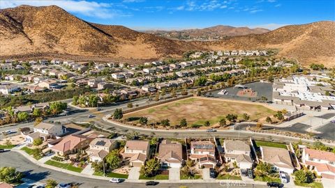 A home in Lake Elsinore