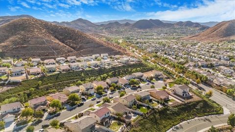 A home in Lake Elsinore