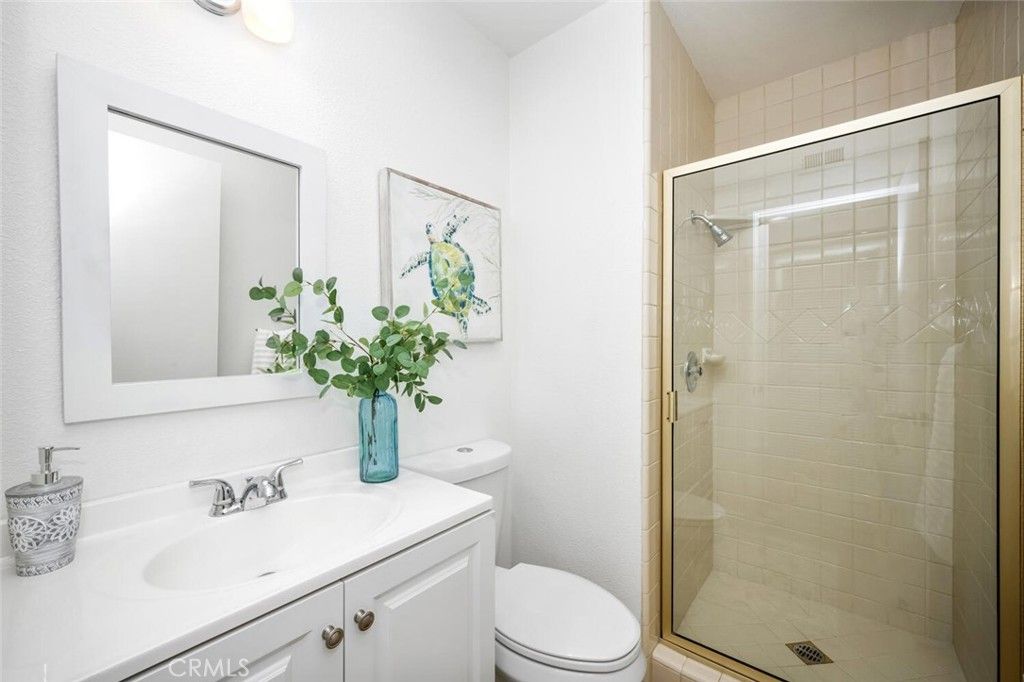 listing image 130724297360530916221