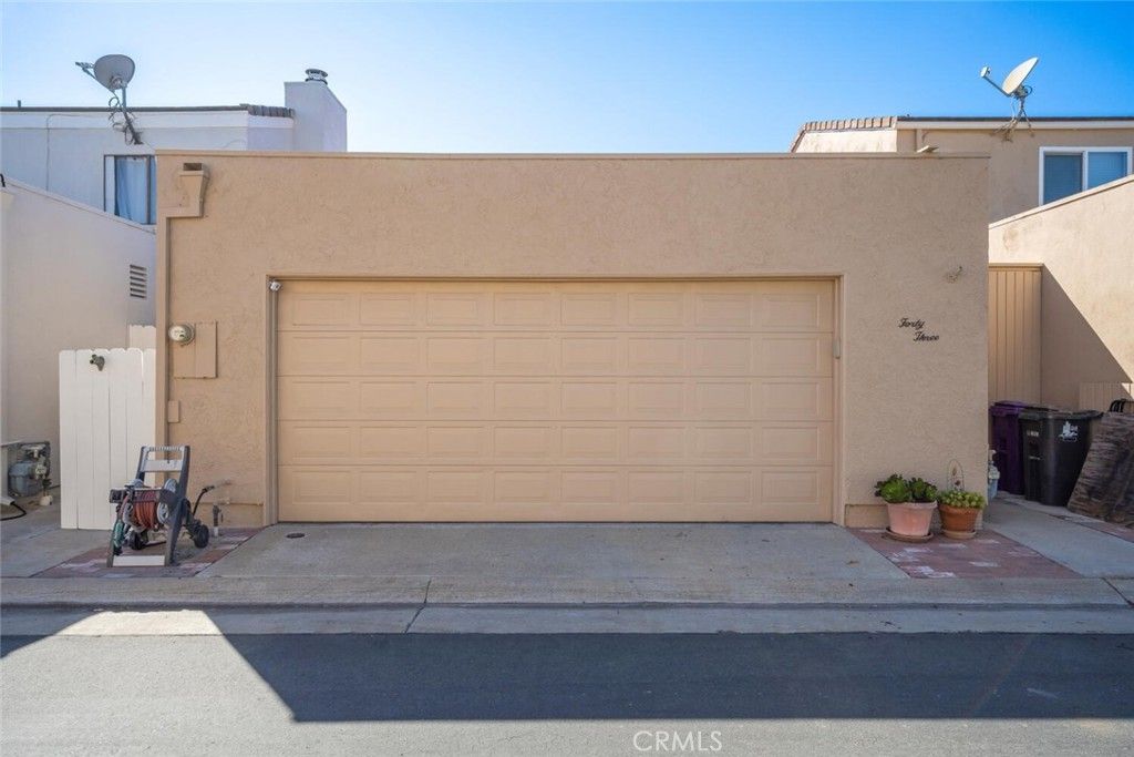 listing image 130724929824841068263