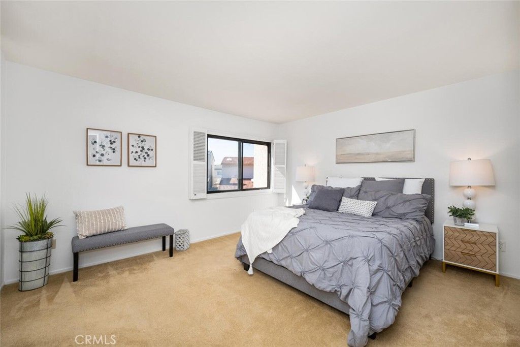 listing image 130725941124806651925