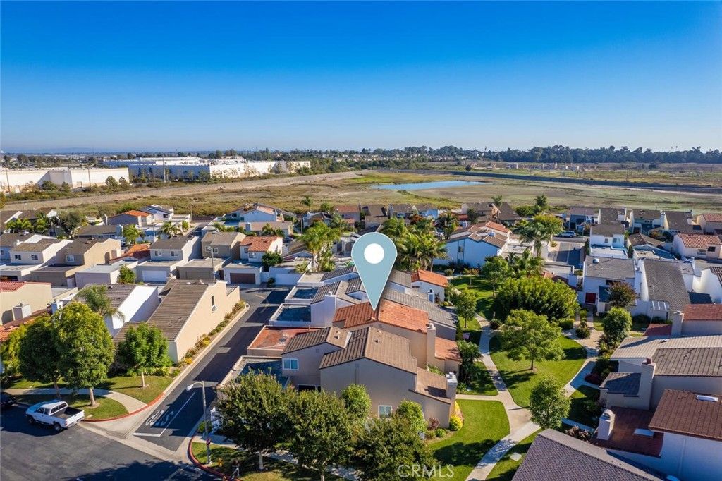 listing image 130720008871347639154