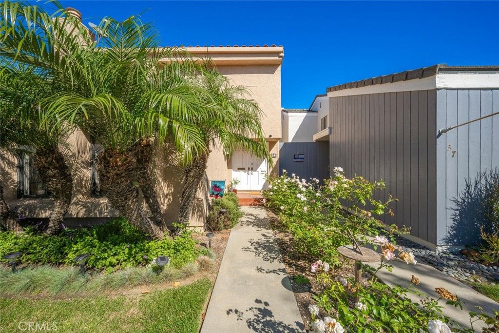 listing image 130728440437026512728