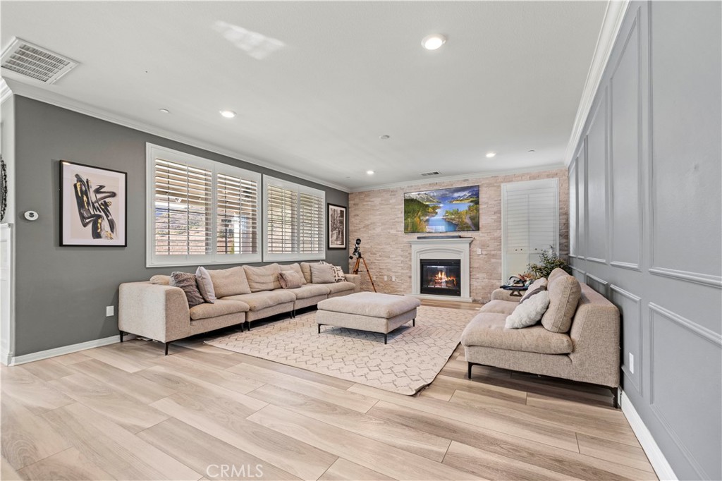 106 Redwood Grove Court