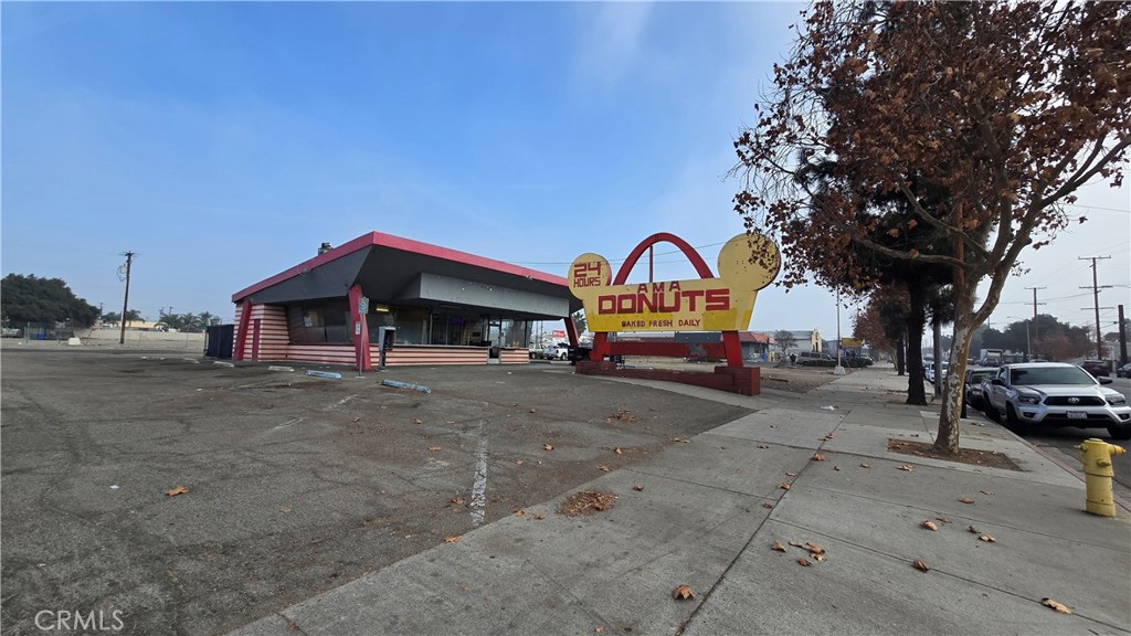 1057 E Mission Boulevard
