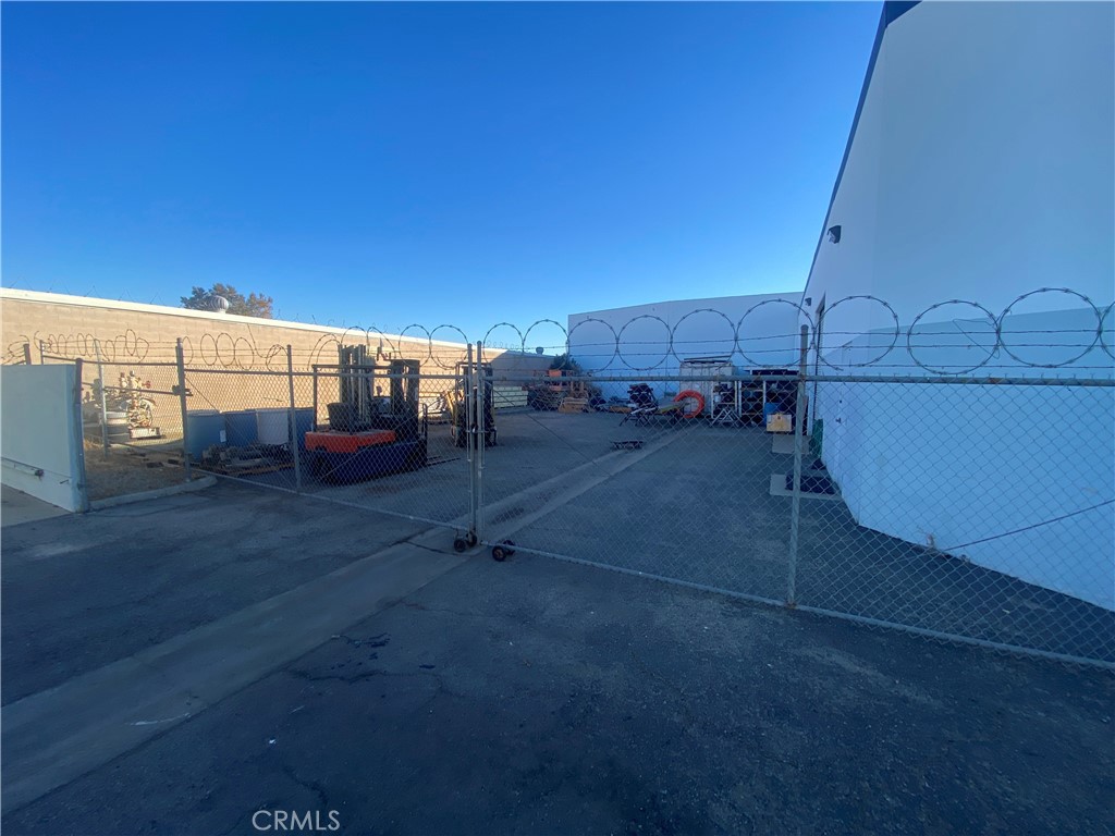 4560 Carter Court
